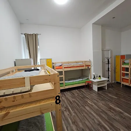 Urban Nomad And In Center Hostal