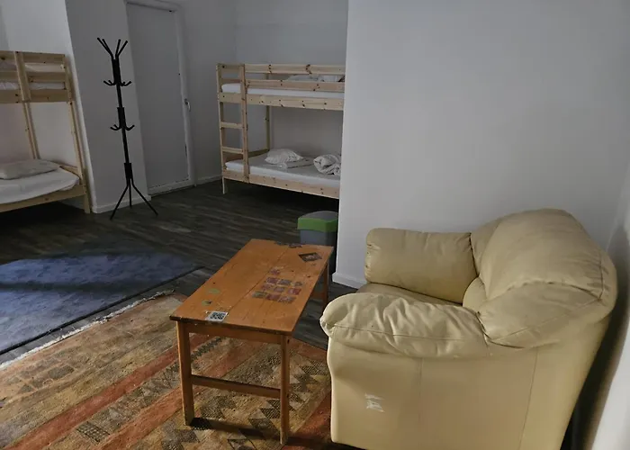 Hostel Urban Nomad And In Center *