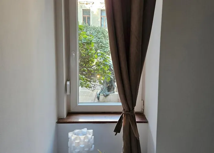 Urban Nomad And In Center אכסניה בודפשט