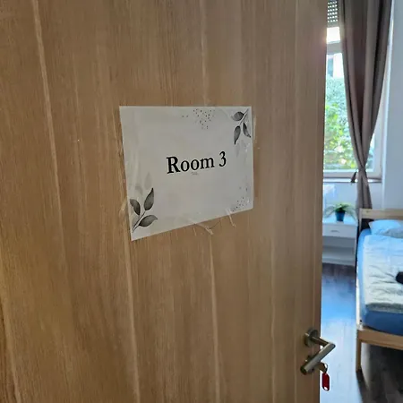 Urban Nomad Rooms And Hostel Budapesta